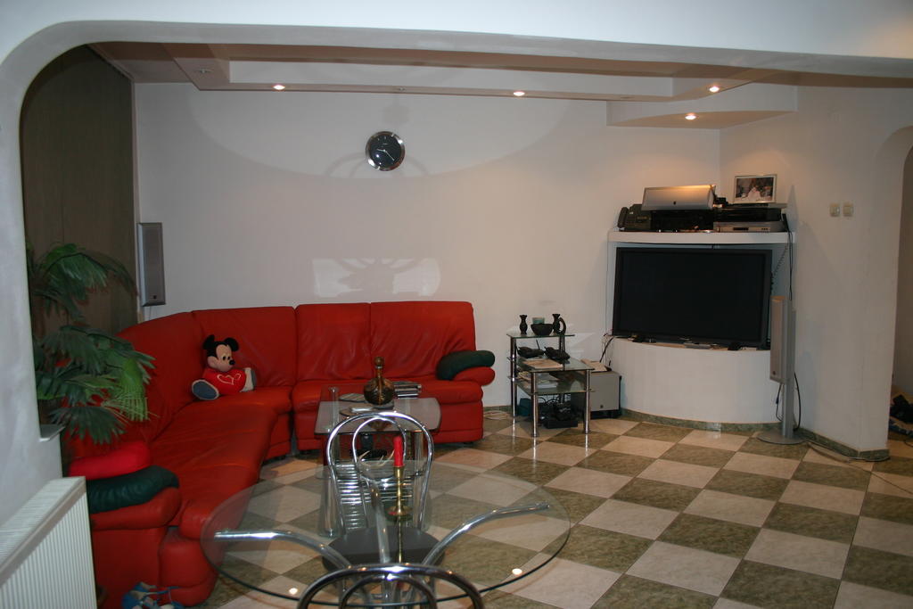 Apartament Bacau - Bacau City Centre Appartamento Camera foto
