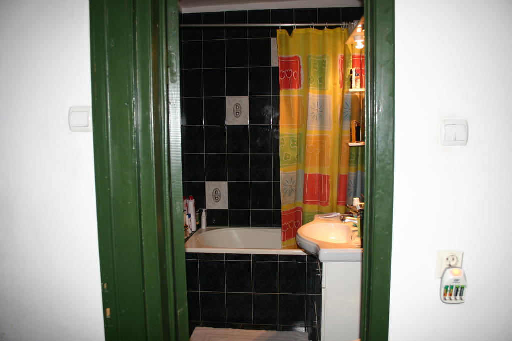 Apartament Bacau - Bacau City Centre Appartamento Esterno foto