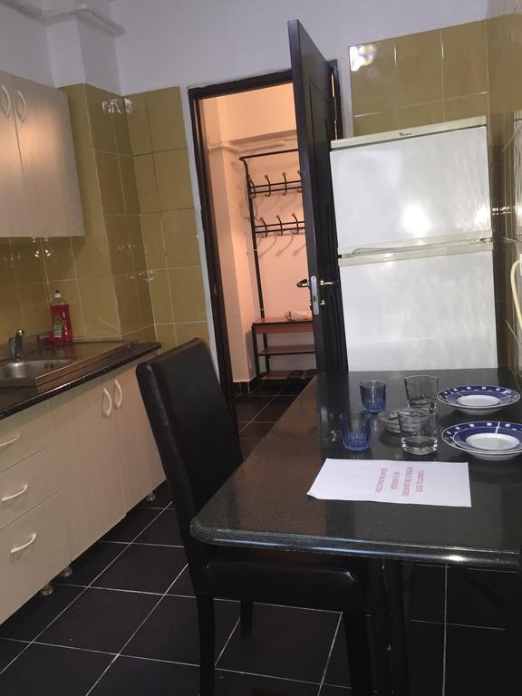 Apartament Bacau - Bacau City Centre Appartamento Esterno foto